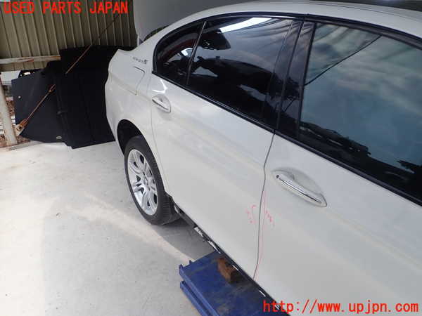 5UPJ-19551290]BMW アクティブハイブリッド5 F10(AH5)(FZ35)右後ドア 43R-00049 中古_m0001.jpg