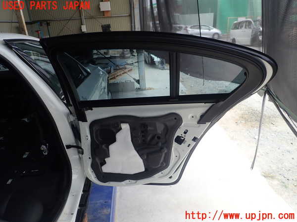 5UPJ-19551290]BMW アクティブハイブリッド5 F10(AH5)(FZ35)右後ドア 43R-00049 中古_m0004.jpg