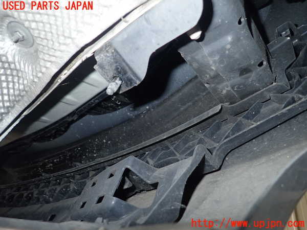 5UPJ-19551614]BMW アクティブハイブリッド5 F10(AH5)(FZ35)リアバンパーホースメント 中古_m0001.jpg