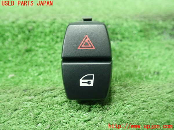 5UPJ-19556290]BMW アクティブハイブリッド5 F10(AH5)(FZ35)ハザードスイッチ 中古_m0001.jpg