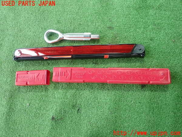 1UPJ-19557805]BMW アクティブハイブリッド5 F10(AH5)(FZ35)車載工具 中古_m0001.jpg