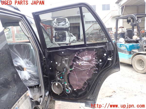 5UPJ-19561290]ハイラックスサーフ(TRN215W)右後ドア M2L3 中古_m0004.jpg