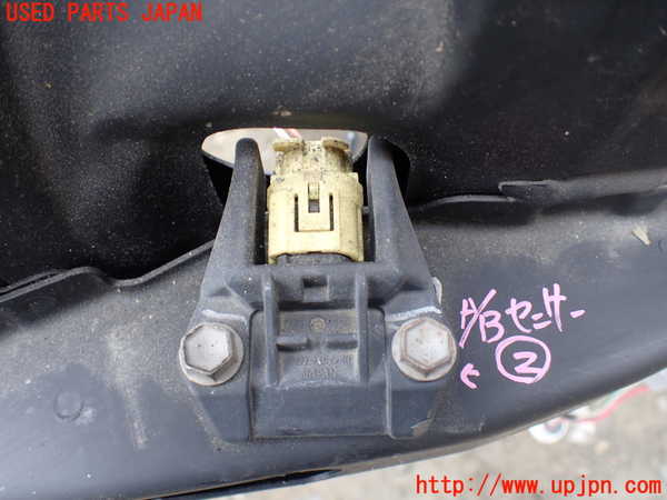 5UPJ-19566357]ハイラックスサーフ(TRN215W)エアバッグセンサー2 【ジャンク】_m0001.jpg