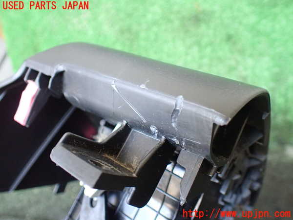5UPJ-19567527]ハイラックスサーフ(TRN215W)エアコン吹き出し口2（左） 中古_m0003.jpg