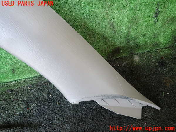 5UPJ-19567660]ハイラックスサーフ(TRN215W)左フロントピラートリム 中古_m0003.jpg