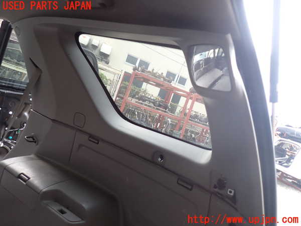 5UPJ-19567675]ハイラックスサーフ(TRN215W)右リアピラートリム 中古_m0002.jpg
