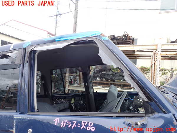 5UPJ-19571230]ランクル70系(GRJ76K)右前ドア 【ジャンク】_m0002.jpg
