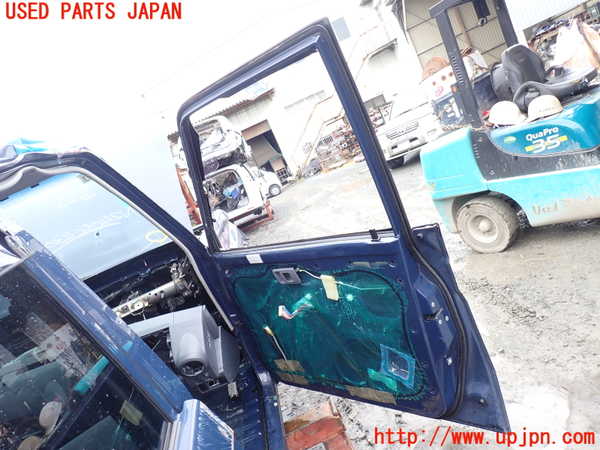 5UPJ-19571230]ランクル70系(GRJ76K)右前ドア 【ジャンク】_m0004.jpg