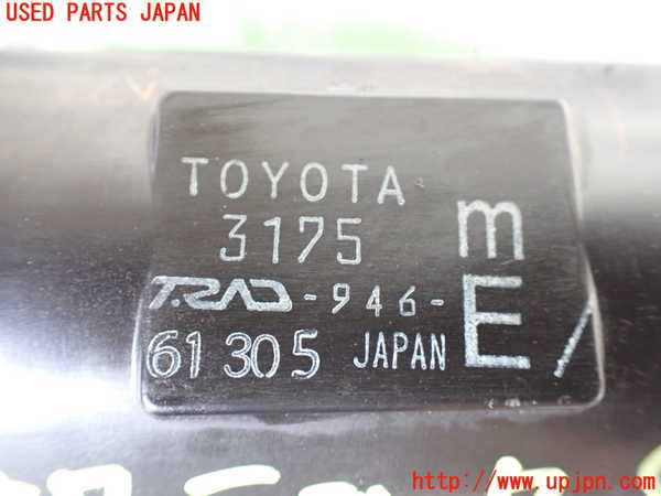 5UPJ-19572321]ランクル70系(GRJ76K)ラジエーター1 中古_m0003.jpg