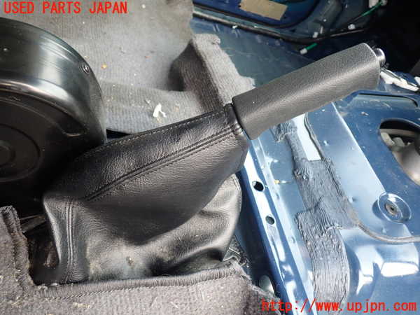 5UPJ-19577550]ランクル70系(GRJ76K)サイドブレーキレバー 中古_m0002.jpg