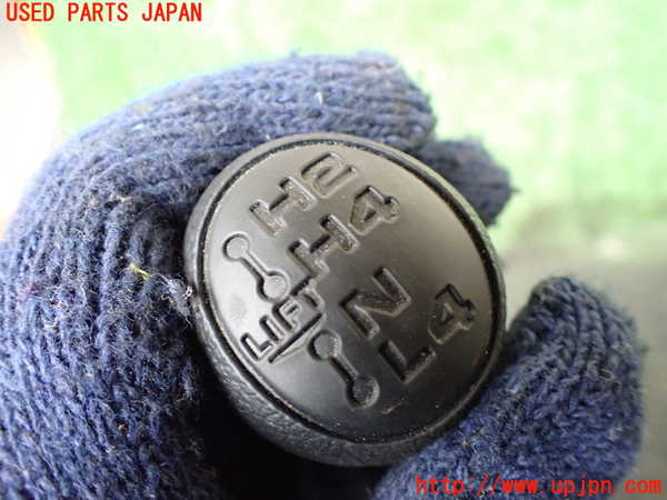 5UPJ-19577570]ランクル70系(GRJ76K)シフトノブ 中古_m0003.jpg