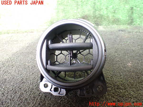 5UPJ-19577526]ランクル70系(GRJ76K)エアコン吹き出し口1 (右) 中古_m0002.jpg