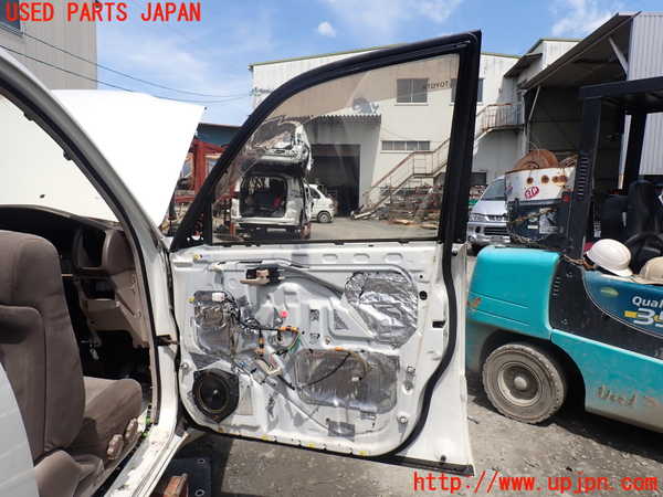 5UPJ-19581230]ランクル100系(UZJ100W)右前ドア M5B5 中古_m0004.jpg