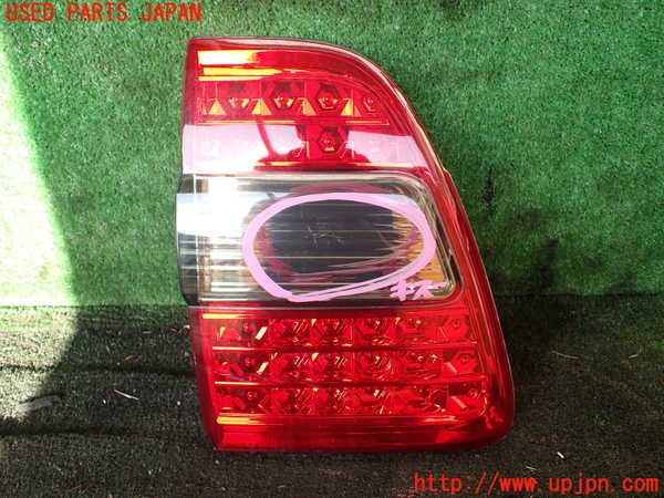1UPJ-19581552]ランクル100系(UZJ100W)社外 左リアフィニッシャー 中古_m0001.jpg