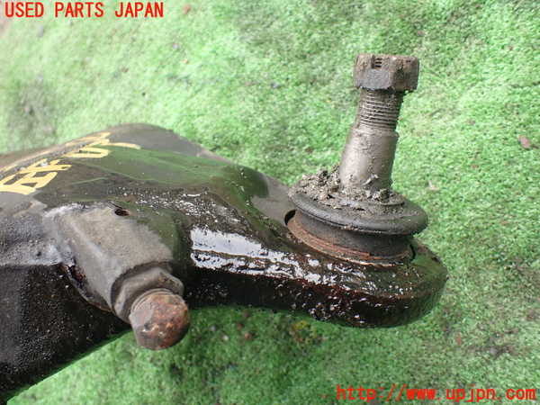 5UPJ-19585186]ランクル100系(UZJ100W)左フロントロアアーム1 【ジャンク】_m0003.jpg