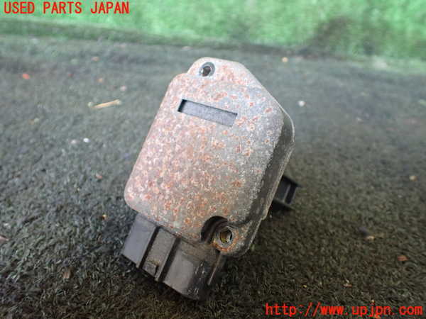5UPJ-19586320]ランクル100系(UZJ100W)エアフロメーター 中古_m0001.jpg