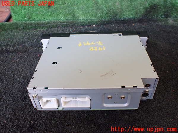 1UPJ-19586475]ランクル100系(UZJ100W)テープデッキ 中古_m0003.jpg
