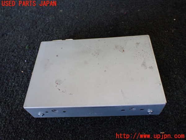1UPJ-19586660]ランクル100系(UZJ100W)TVチューナー 中古_m0002.jpg