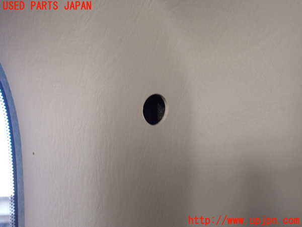 5UPJ-19587675]ランクル100系(UZJ100W)右リアピラートリム 中古_m0004.jpg
