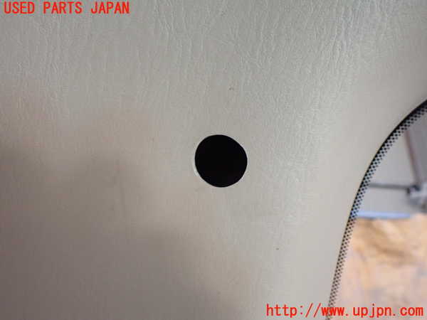 5UPJ-19587680]ランクル100系(UZJ100W)左リアピラートリム 中古_m0004.jpg