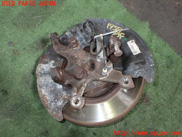 5UPJ-19594290]BMW Z3 ロードスター(E36/7)(CL20)右フロントナックルハブ 中古_m0002.jpg