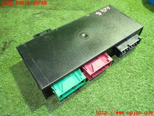 5UPJ-19596147]BMW Z3 ロードスター(E36/7)(CL20)コンピューター2 61.35-8 387 531 中古_m0003.jpg