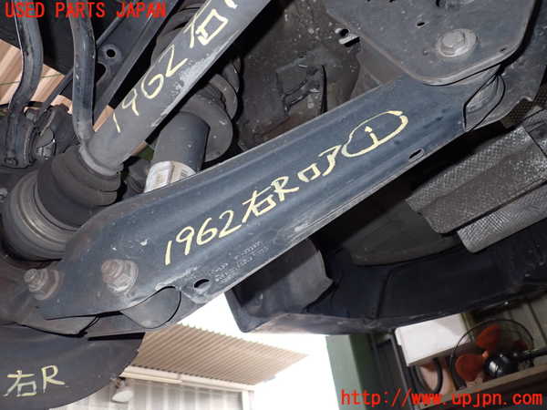 2UPJ-19625200]BMW X3 F25(WX30)右リアロアアーム1 中古_m0001.jpg