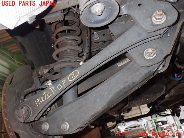 2UPJ-19625227]BMW X3 F25(WX30)左リアロアアーム2 中古_m0001.jpg