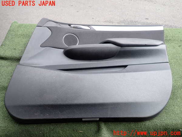 2UPJ-19621234]BMW X3 F25(WX30)右前ドア内張り 中古_m0001.jpg