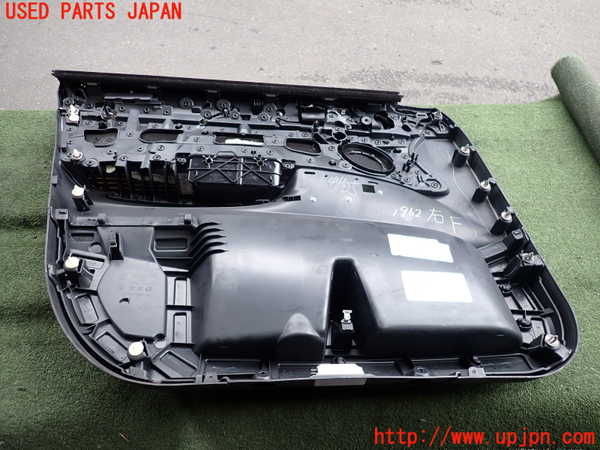 2UPJ-19621234]BMW X3 F25(WX30)右前ドア内張り 中古_m0005.jpg