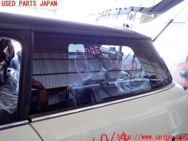5UPJ-19641382]BMW ミニ(MINI)クーパー(XM15)左クォーターガラス (43R-00048) 中古 【F56】_m0001.jpg