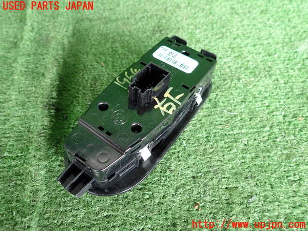 5UPJ-19646240]BMW ミニ(MINI)クーパー(XM15)右前パワーウィンドウスイッチ 中古 【F56】_m0002.jpg