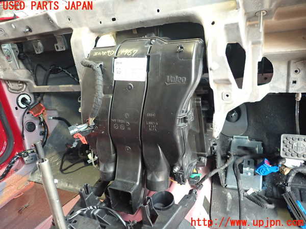 5UPJ-19676081]アルファロメオ・ジュリエッタ(940141)エバポレーター1 中古_m0001.jpg