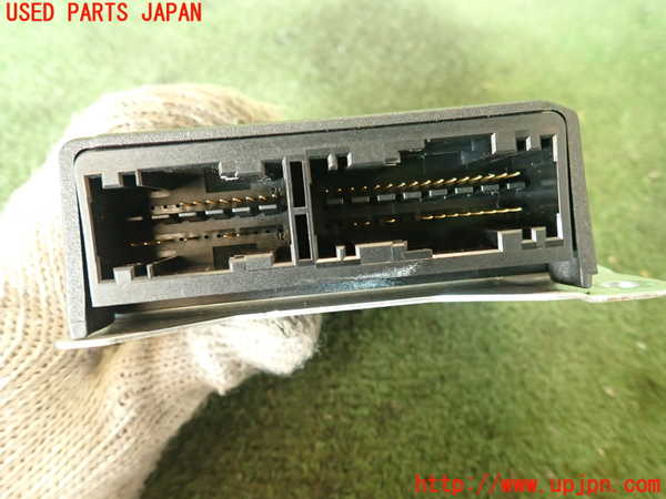 5UPJ-19676145]アルファロメオ・ジュリエッタ(940141)エアバッグコンピューター 中古_m0004.jpg