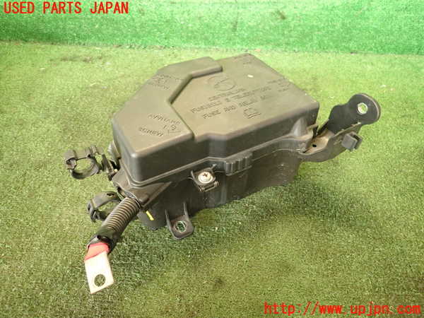 5UPJ-19676741]アルファロメオ・ジュリエッタ(940141)ヒューズボックス1 中古_m0001.jpg