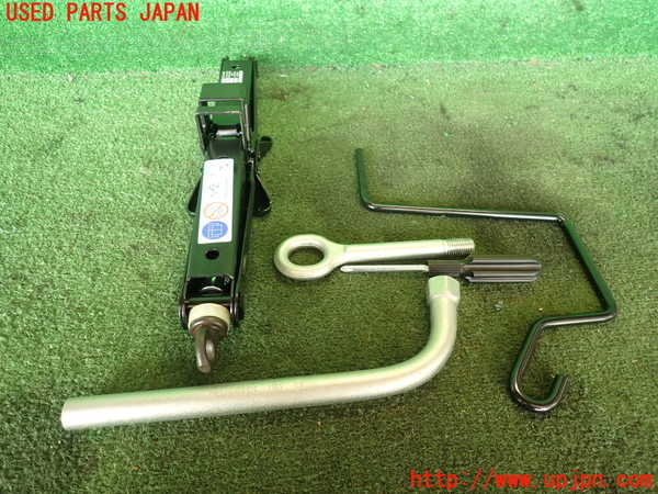 2UPJ-19677805]アルファロメオ・ジュリエッタ(940141)車載工具 中古_m0001.jpg