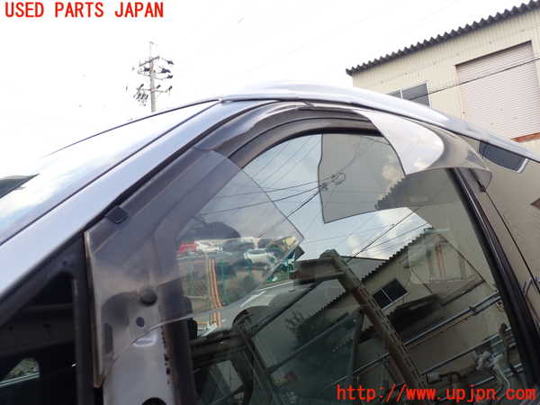 5UPJ-19681260]デリカ スペースギア(PD6W)左前ドア 43R-00033 中古_m0002.jpg