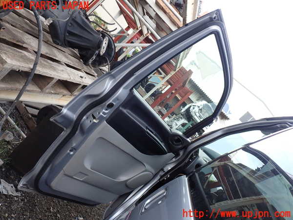 5UPJ-19681260]デリカ スペースギア(PD6W)左前ドア 43R-00033 中古_m0004.jpg