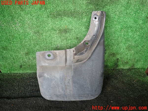 5UPJ-19681450]デリカ スペースギア(PD6W)右フロントマッドガード(泥除け) 中古_m0002.jpg