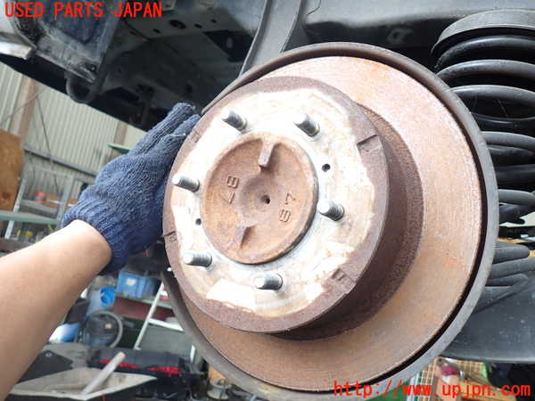 5UPJ-19684400]デリカ スペースギア(PD6W)リアデフホーシング 中古_m0003.jpg