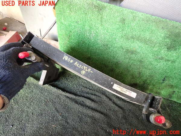 5UPJ-19686032]デリカ スペースギア(PD6W)エアコンコンデンサー2 ジャンク部品取り_m0004.jpg