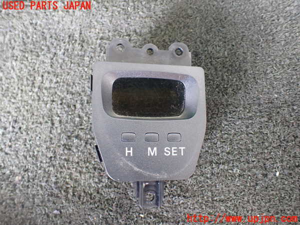 5UPJ-19687850]デリカ スペースギア(PD6W)時計 中古_m0001.jpg