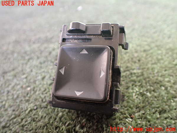 5UPJ-19686280]デリカ スペースギア(PD6W)ミラースイッチ 中古_m0001.jpg