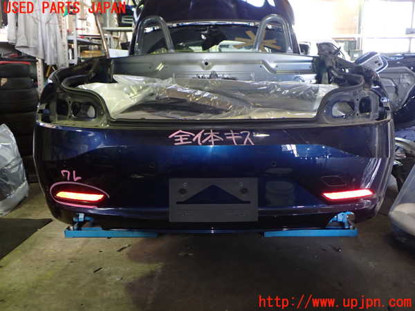 5UPJ-19691610]BMW Z4 (E89) (LM30)リアバンパー 中古_m0001.jpg