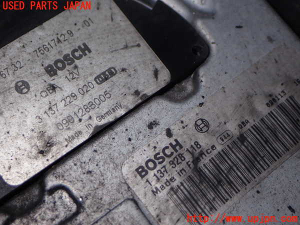 5UPJ-19696836]BMW Z4 (E89) (LM30)電動ファン1 中古_m0002.jpg