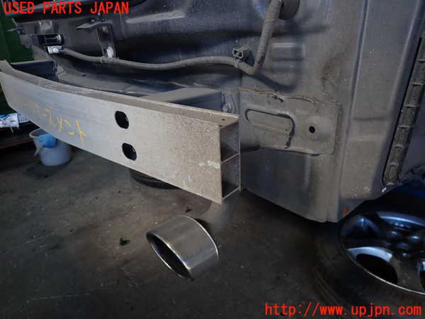 5UPJ-19701614]プリウスα(ZVW41W)リアバンパーホースメント 中古_m0002.jpg