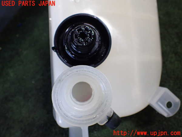 5UPJ-19702410]プリウスα(ZVW41W)ラジエータータンク 中古_m0004.jpg