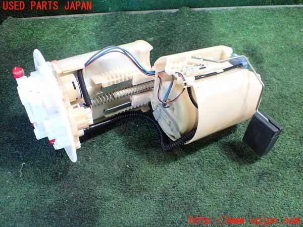 5UPJ-19702510]プリウスα(ZVW41W)燃料ポンプ 中古_m0002.jpg