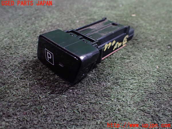 5UPJ-19706307]プリウスα(ZVW41W)スイッチ2（パーキング） 中古_m0001.jpg