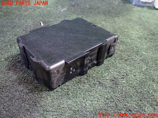 5UPJ-19706115]プリウスα(ZVW41W)ミッションコンピューター 中古_m0002.jpg